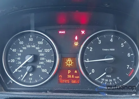 2015 BMW X1 xDrive28I from USA, damaged, VIN WBAVL1C52FVY30918